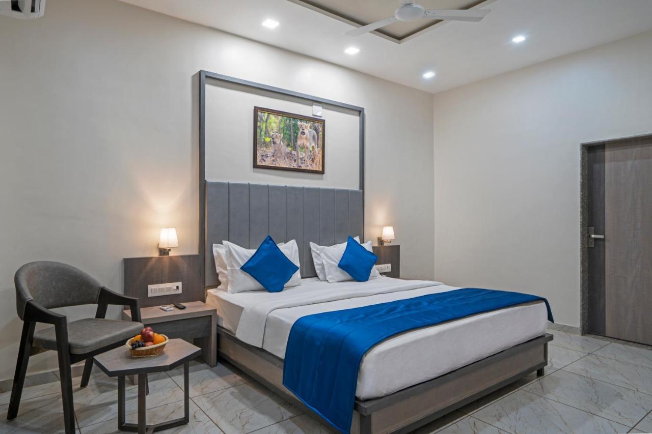Hotel Sterling Gir Talala Esterno foto
