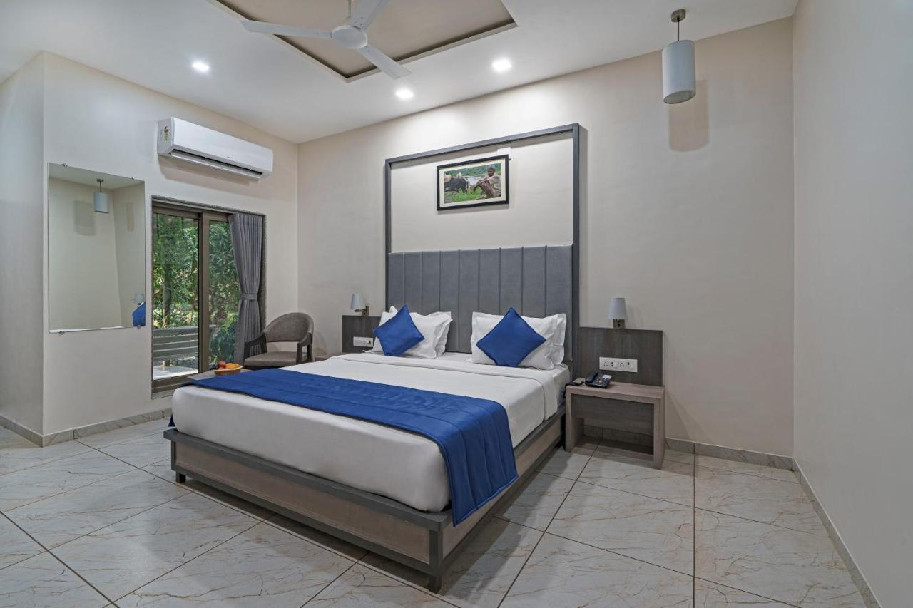 Hotel Sterling Gir Talala Esterno foto